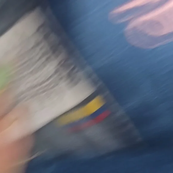 Stylish Blue Skinny Jeans for Women - Picture 8 of 10